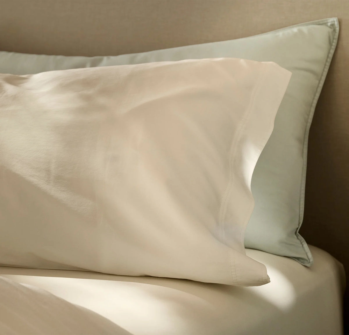 Signature Vintage Washed Pillowcase Set - Vintage Cream