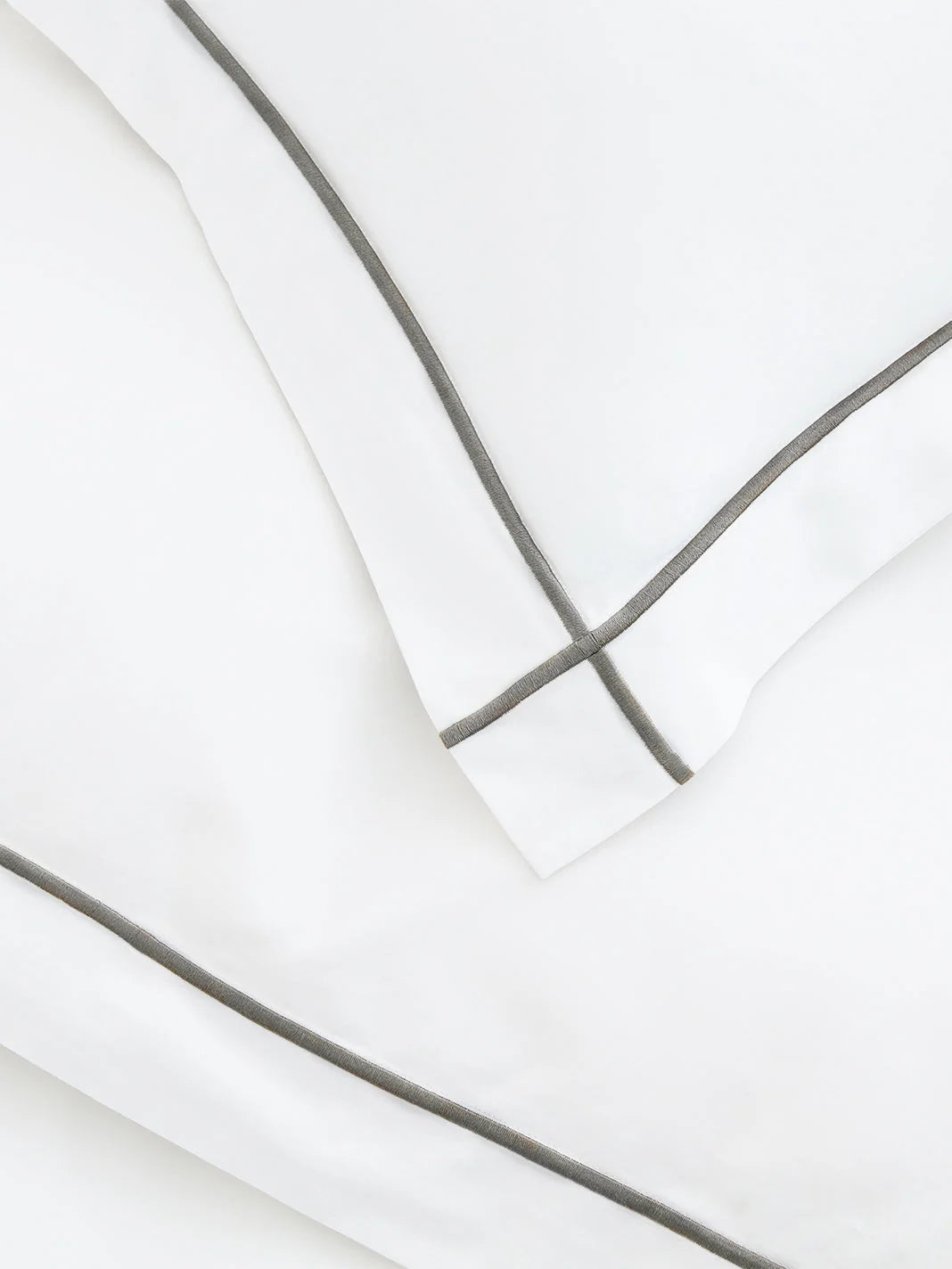 Signature Embellished Duvet Set - White/Stone Embroidered