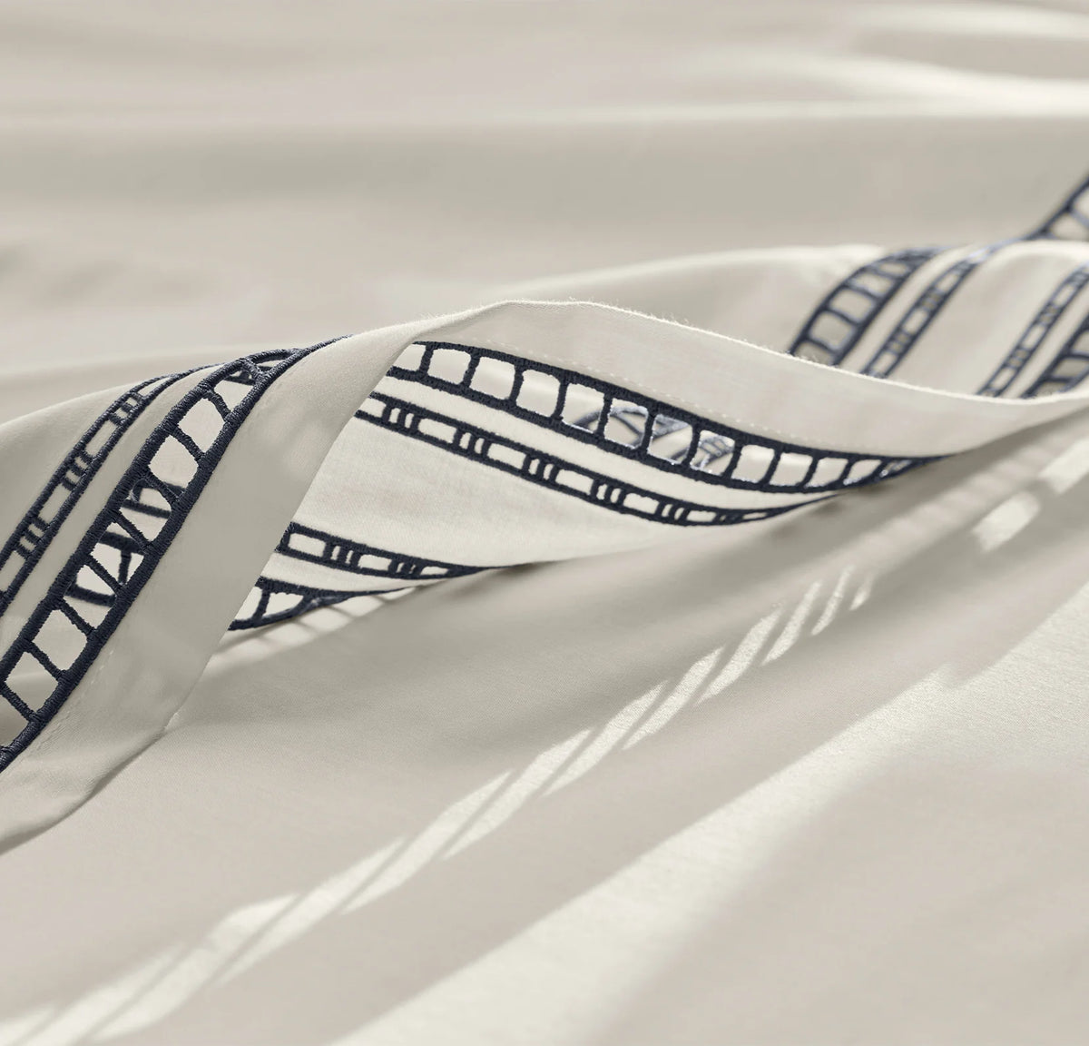 Signature Embellished Sheet Set - White/Mineral Ladder Stitch