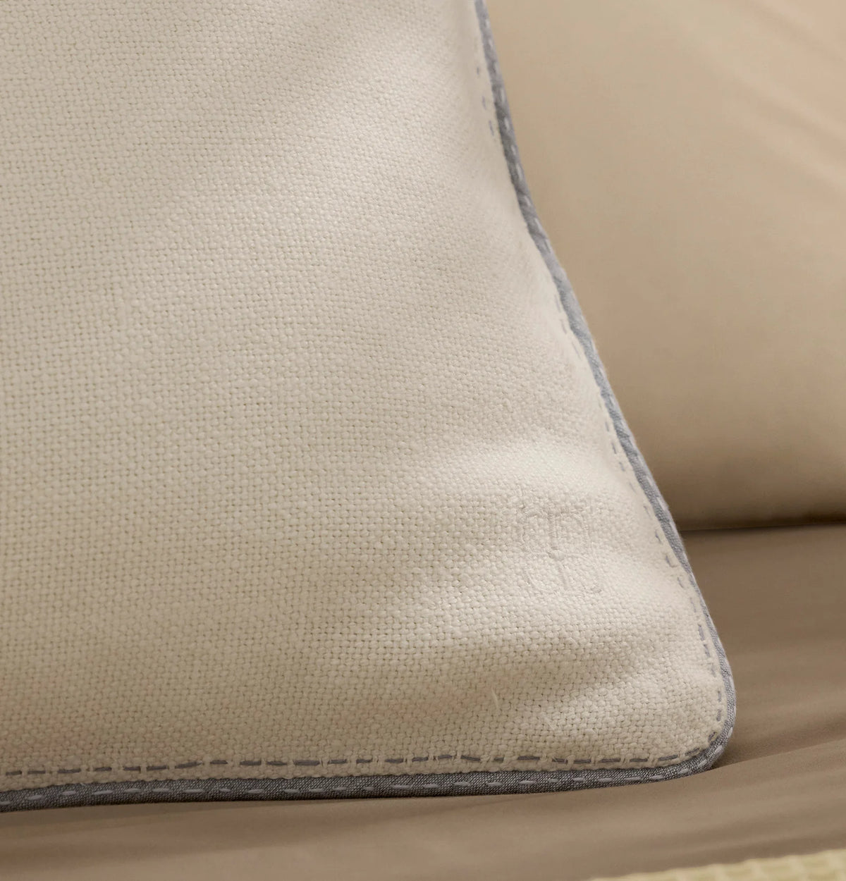 Threadmark Pillow Cover (22x22) - Soft White/Melange Shore