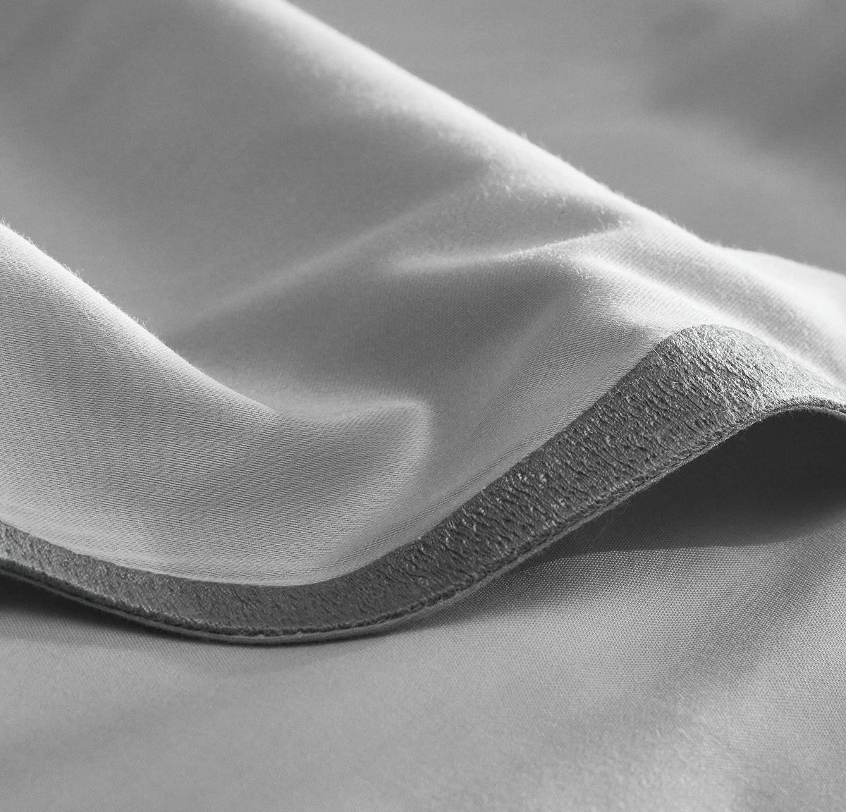 Signature Embellished Sheet Set - Sky/Shore Curved Edge