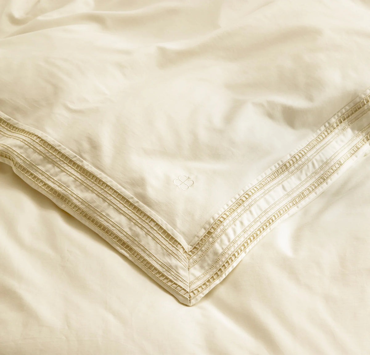 Signature Embellished Duvet Set - Cream/Sand Ladder Stitch