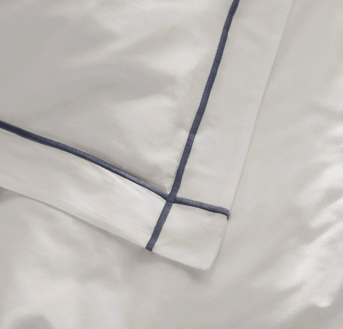 Signature Embellished Duvet Set - White/Mineral Embroidered