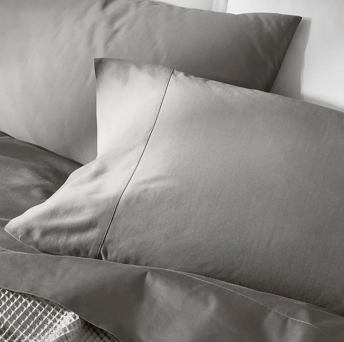 Signature Hemmed Pillowcase Set - Stone