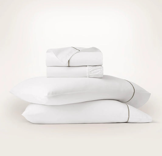 Signature Embellished Sheet Set - White/Oak Embroidered
