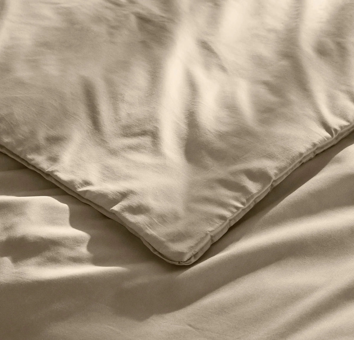 Signature Comforter Set - Sand