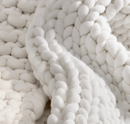SuperLoop Throw Blanket - White