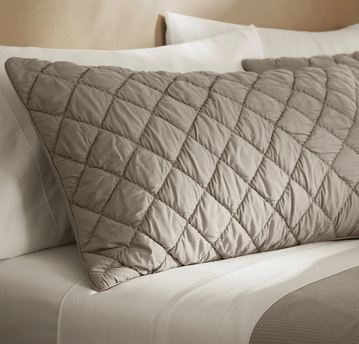 Signature Handstitched Cloud Comforter Set - Pewter