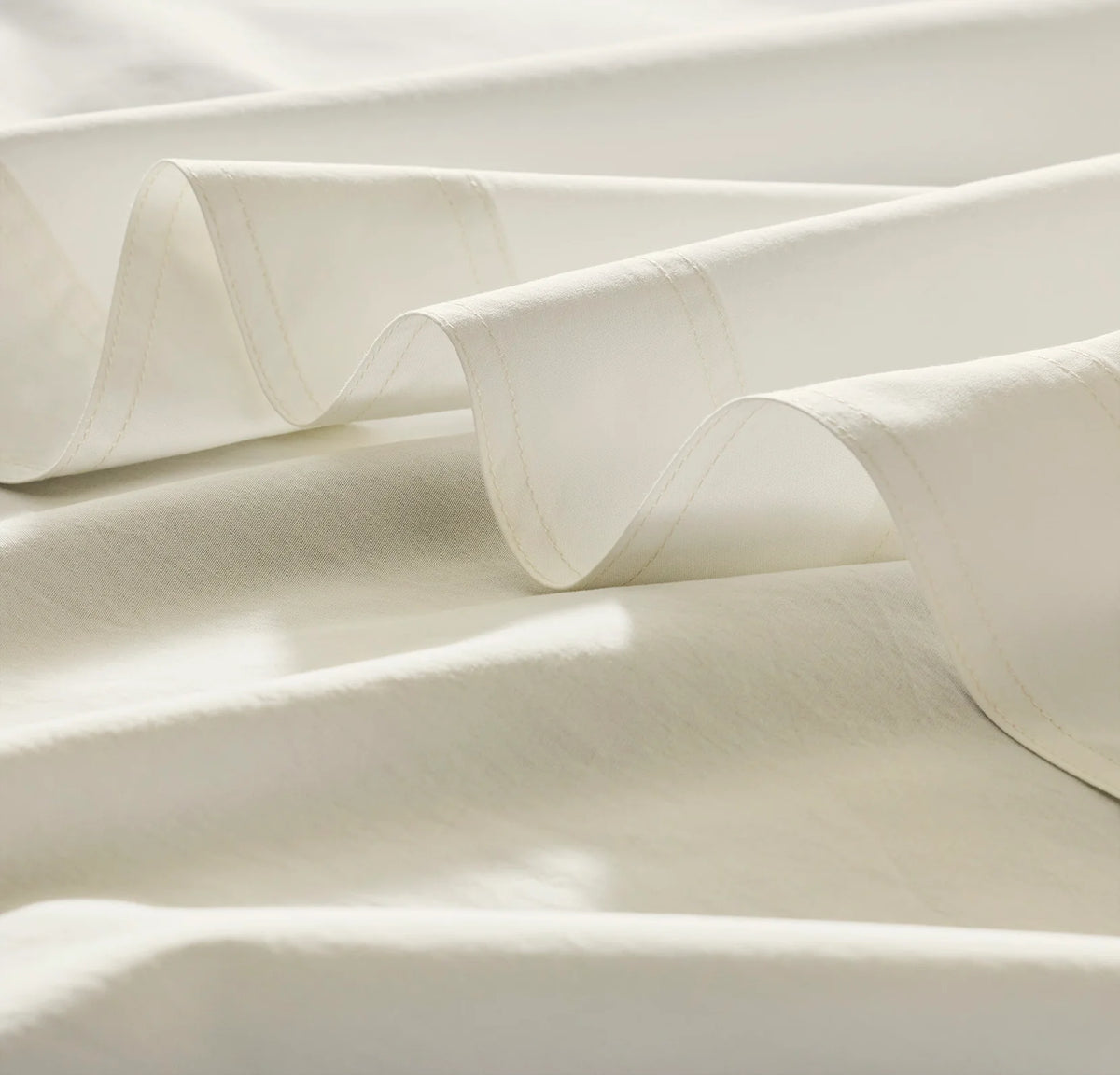 Percale Vintage Washed Fabric Swatch - Vintage Cream