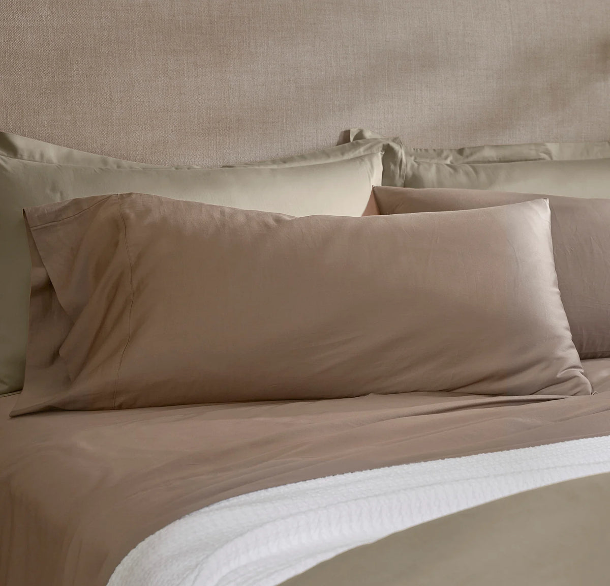Signature Hemmed Sheet Set - Walnut