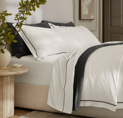 Signature Embellished Duvet Set - White/Night Embroidered