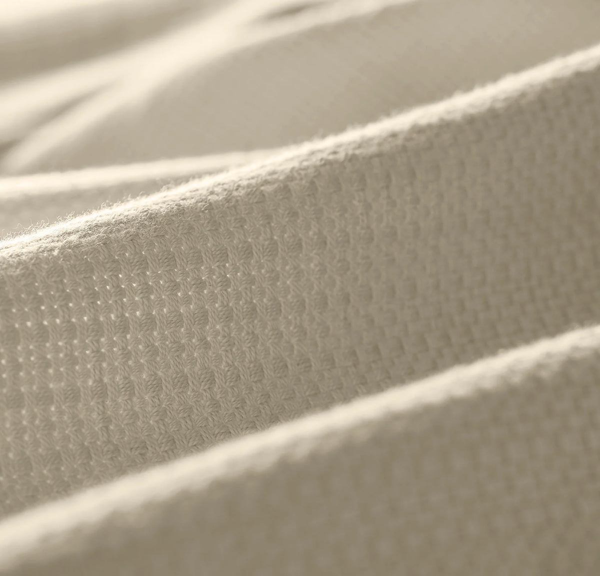 Lightweight Bed Blanket - Sand
