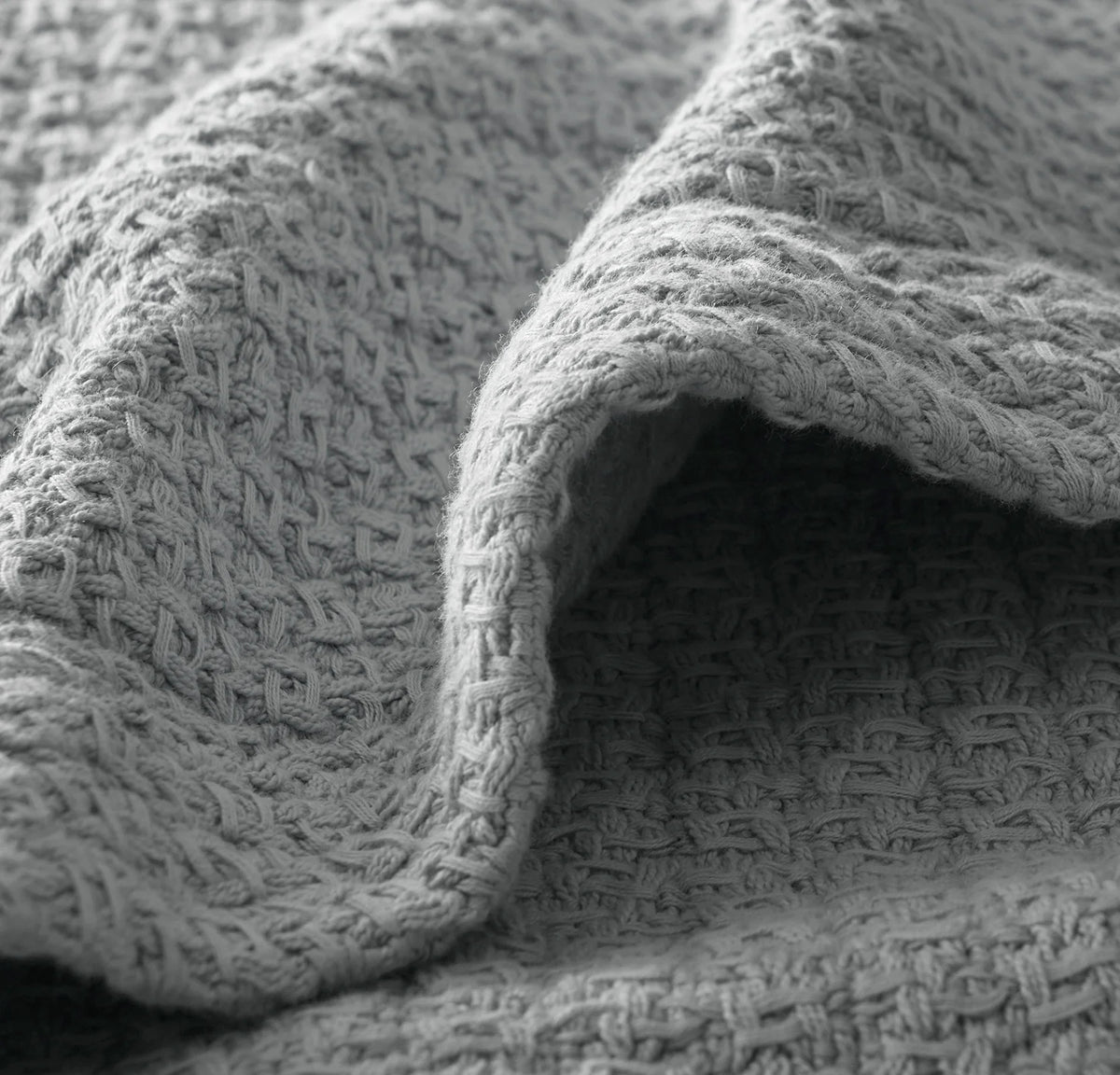 Modern Crochet Bed Blanket - Shore