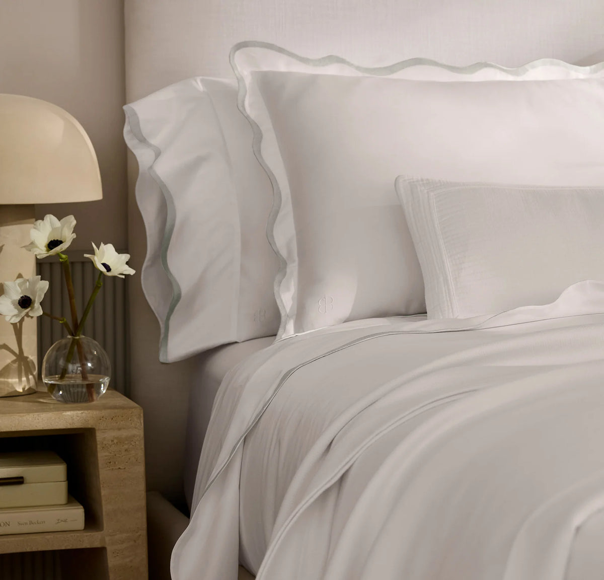 Signature Embellished Duvet Set - White/Mist Curved Edge