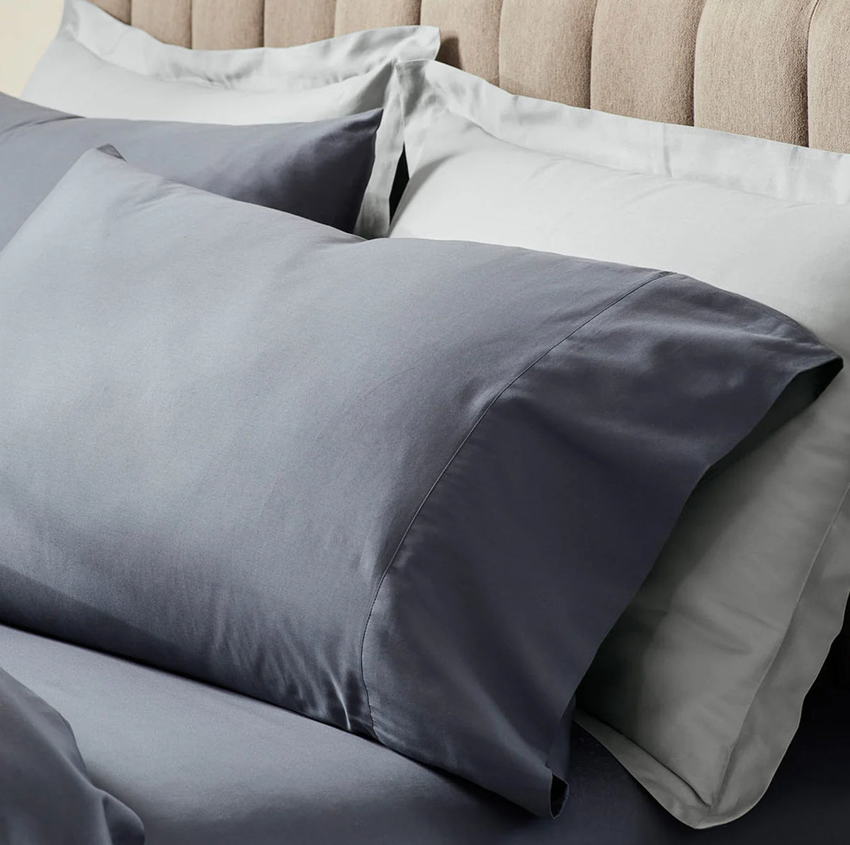 Signature "No Flat Sheet" Sheet Set