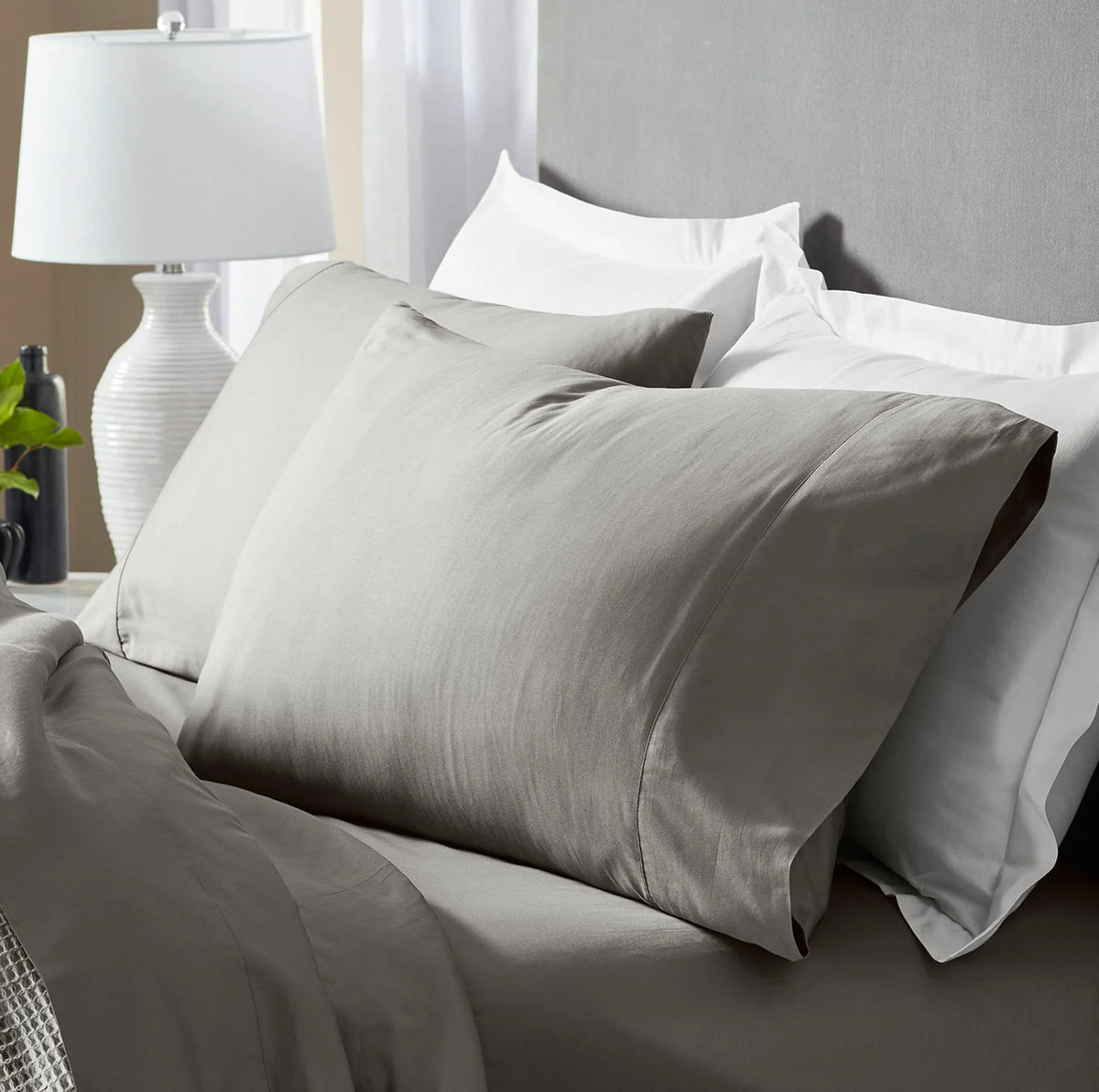 Signature "No Flat Sheet" Sheet Set
