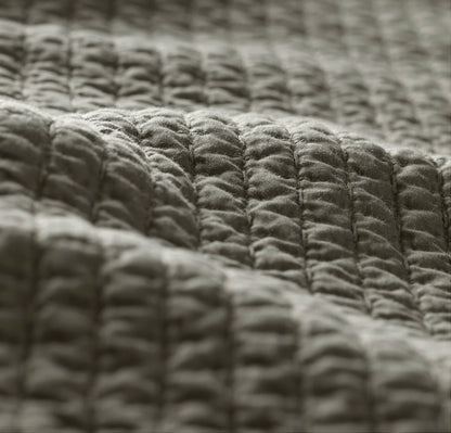 Signature Textured Stitch Quilt - Juniper