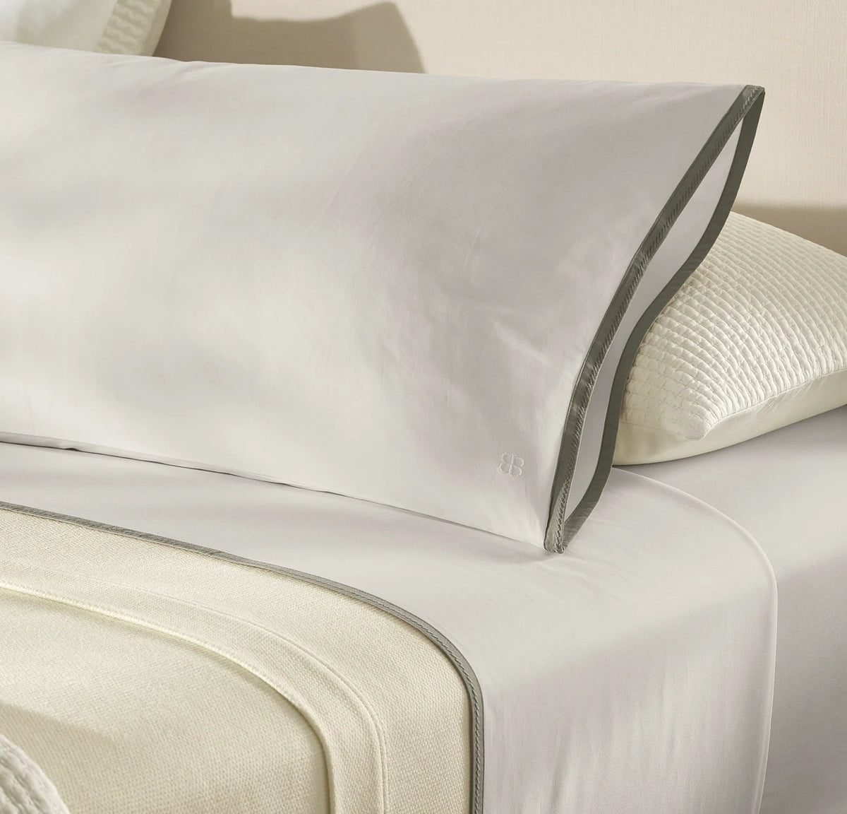 Percale Embellished Sheet Set - White/Juniper Framed