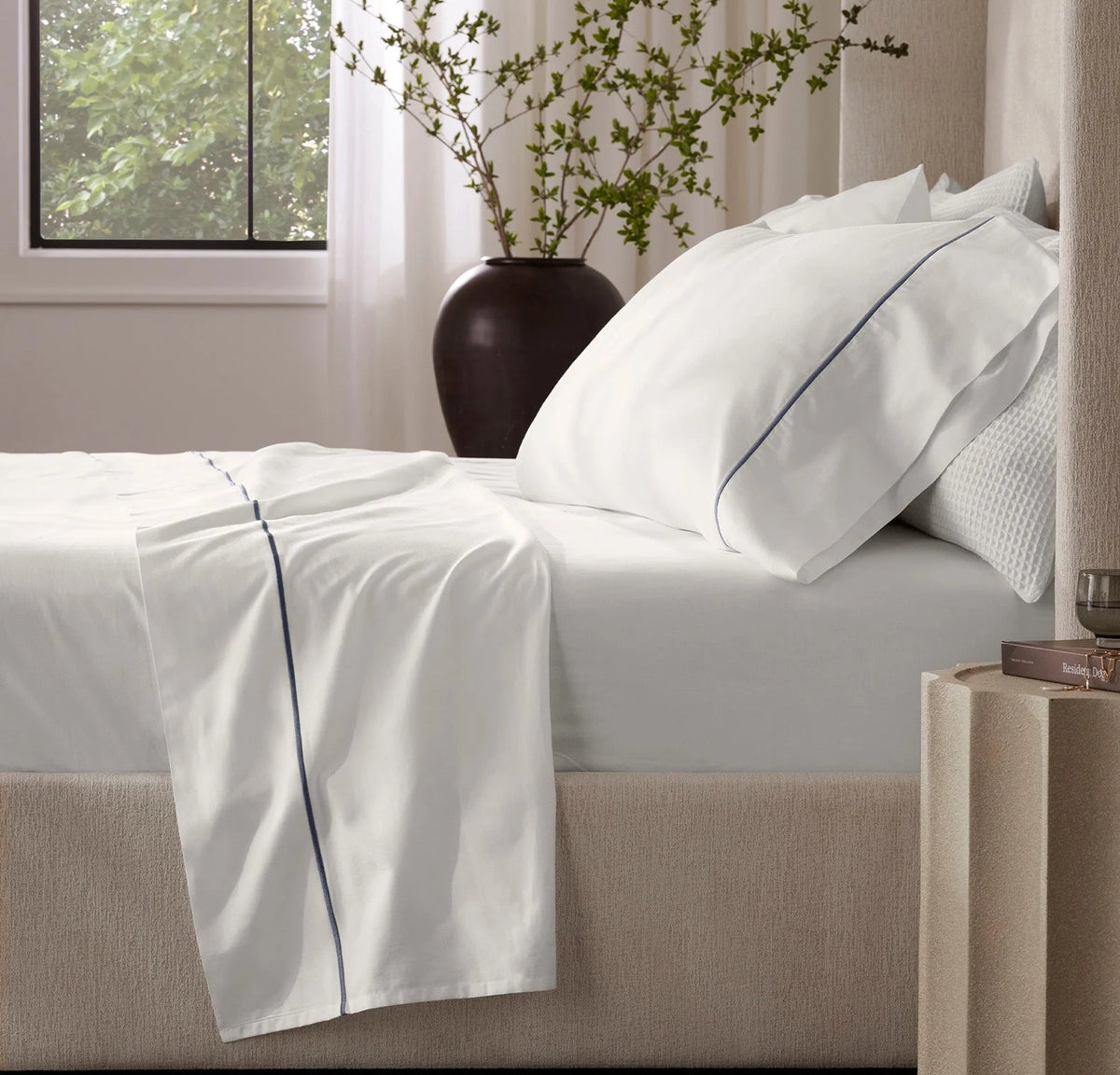 Signature Embellished Sheet Set - White/Mineral Embroidered