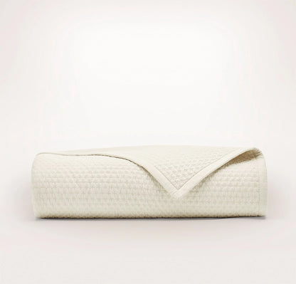 Signature Textured Stitch Quilt - Cream