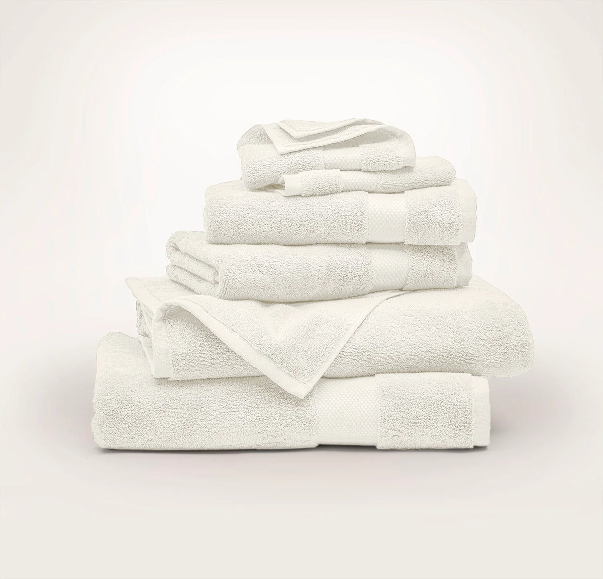 Plush Bath Towel Set