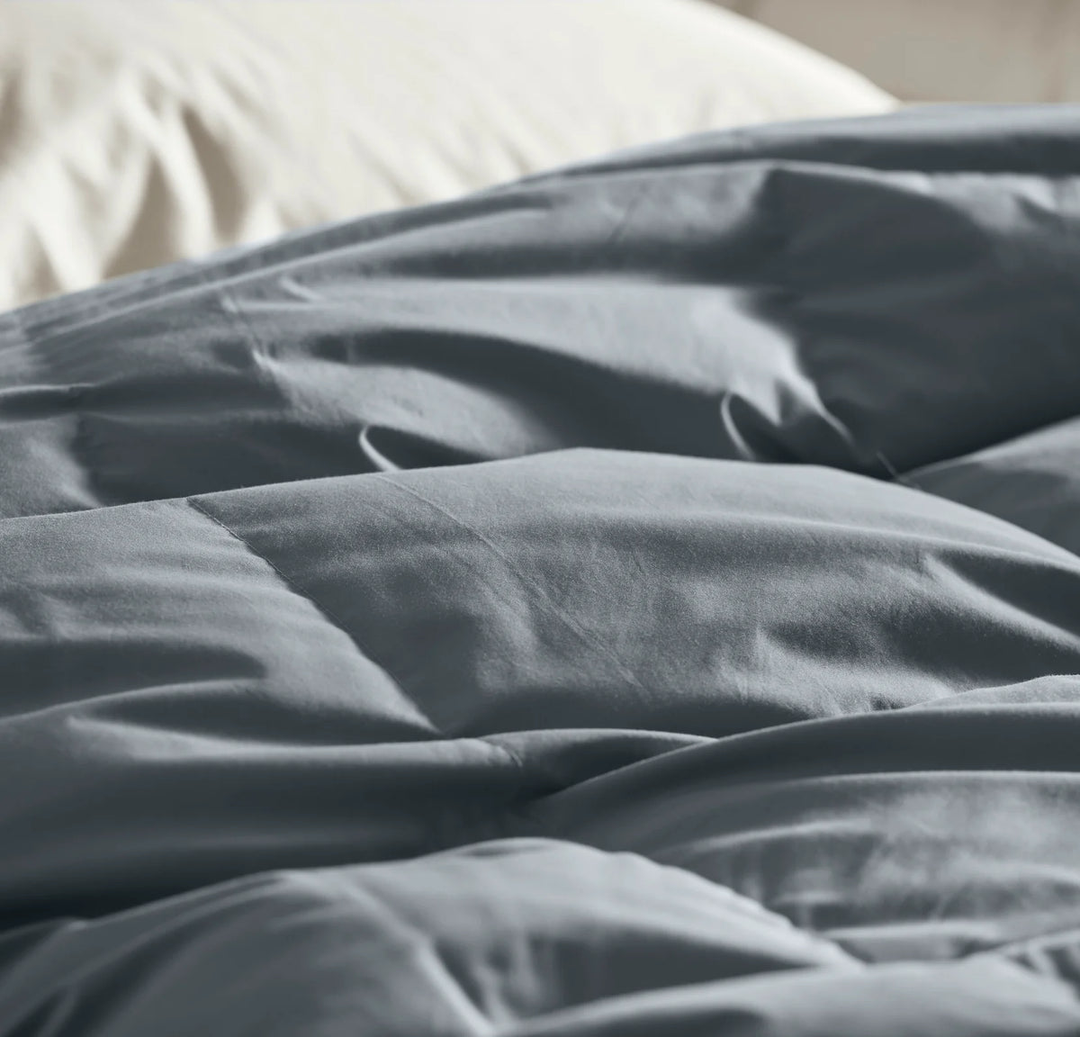 Percale Quilted Down Alternative Comforter - Bluestone