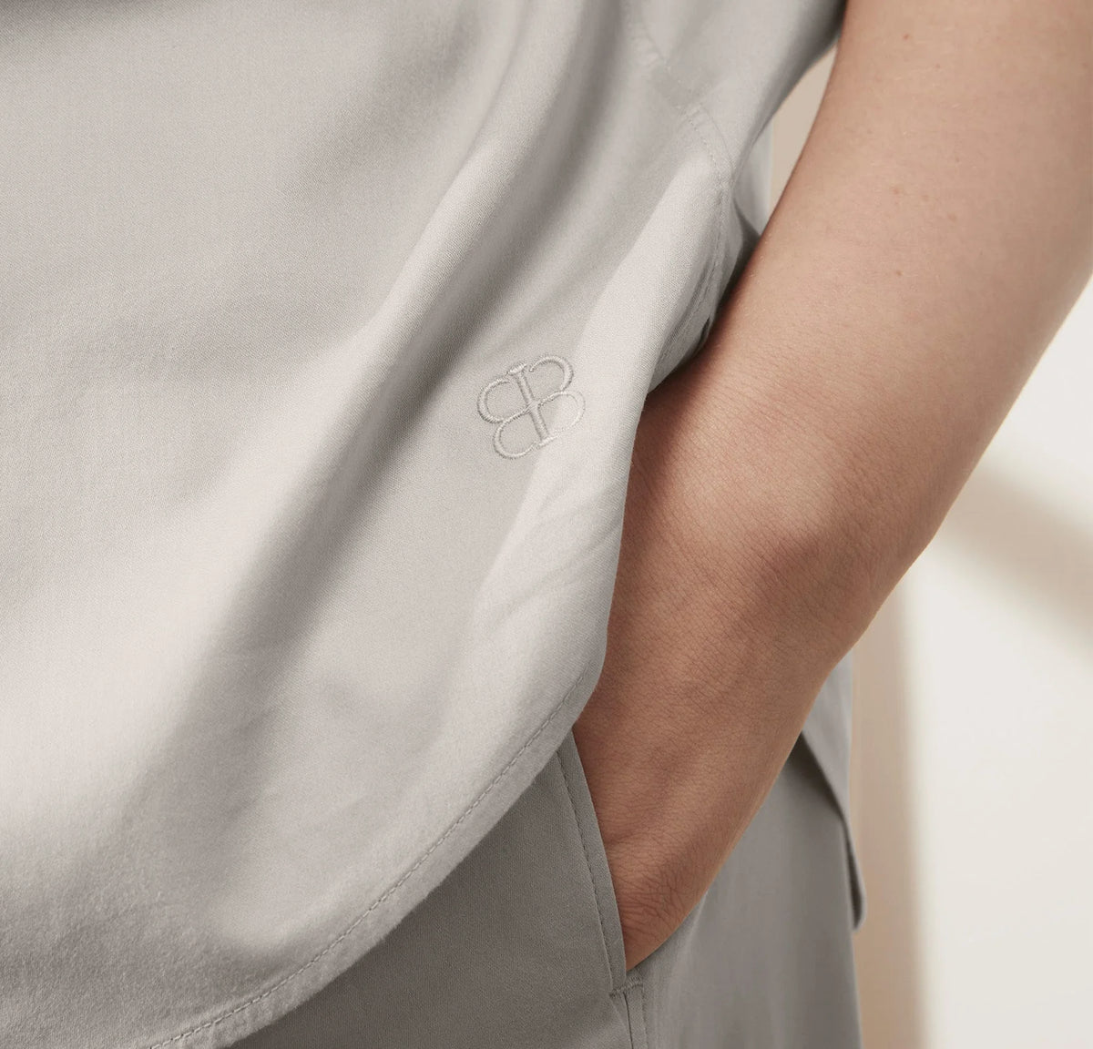 Signature Short Sleeve & Pants Pajama Set - Pewter