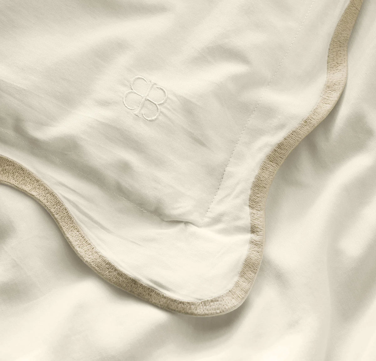 Percale Embellished Duvet Set - Cream/Sand Curved Edge