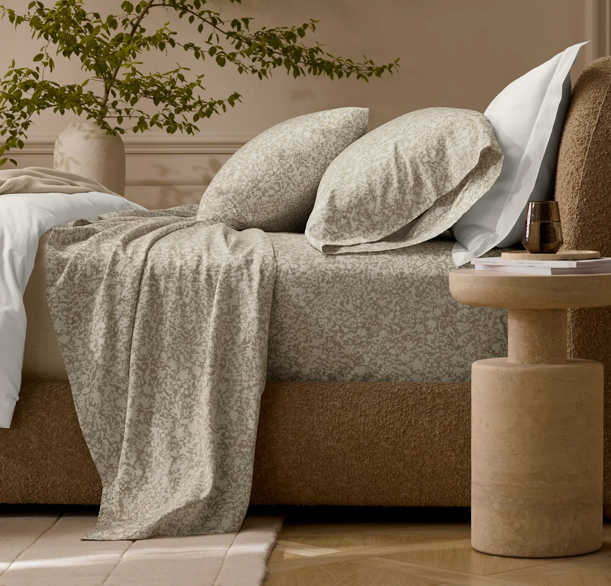 Signature Hemmed Pillowcase Set - Oak Garden