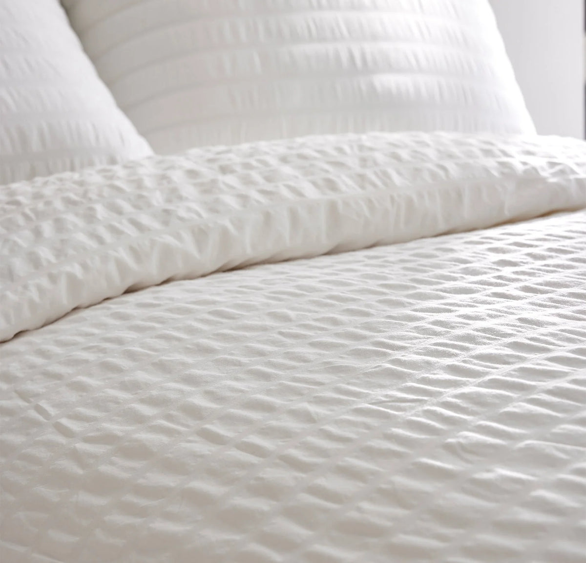 Relaxed Seersucker Duvet Set - White