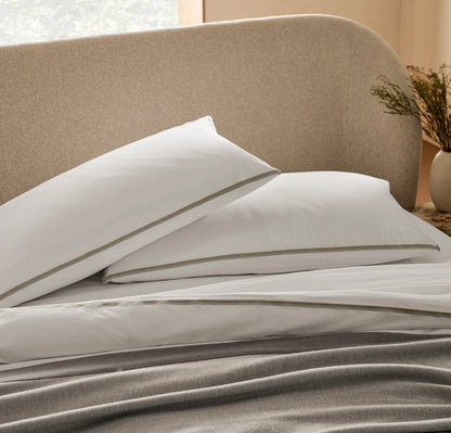 Signature Embellished Duvet Set - White/Pewter/Oak Trielle