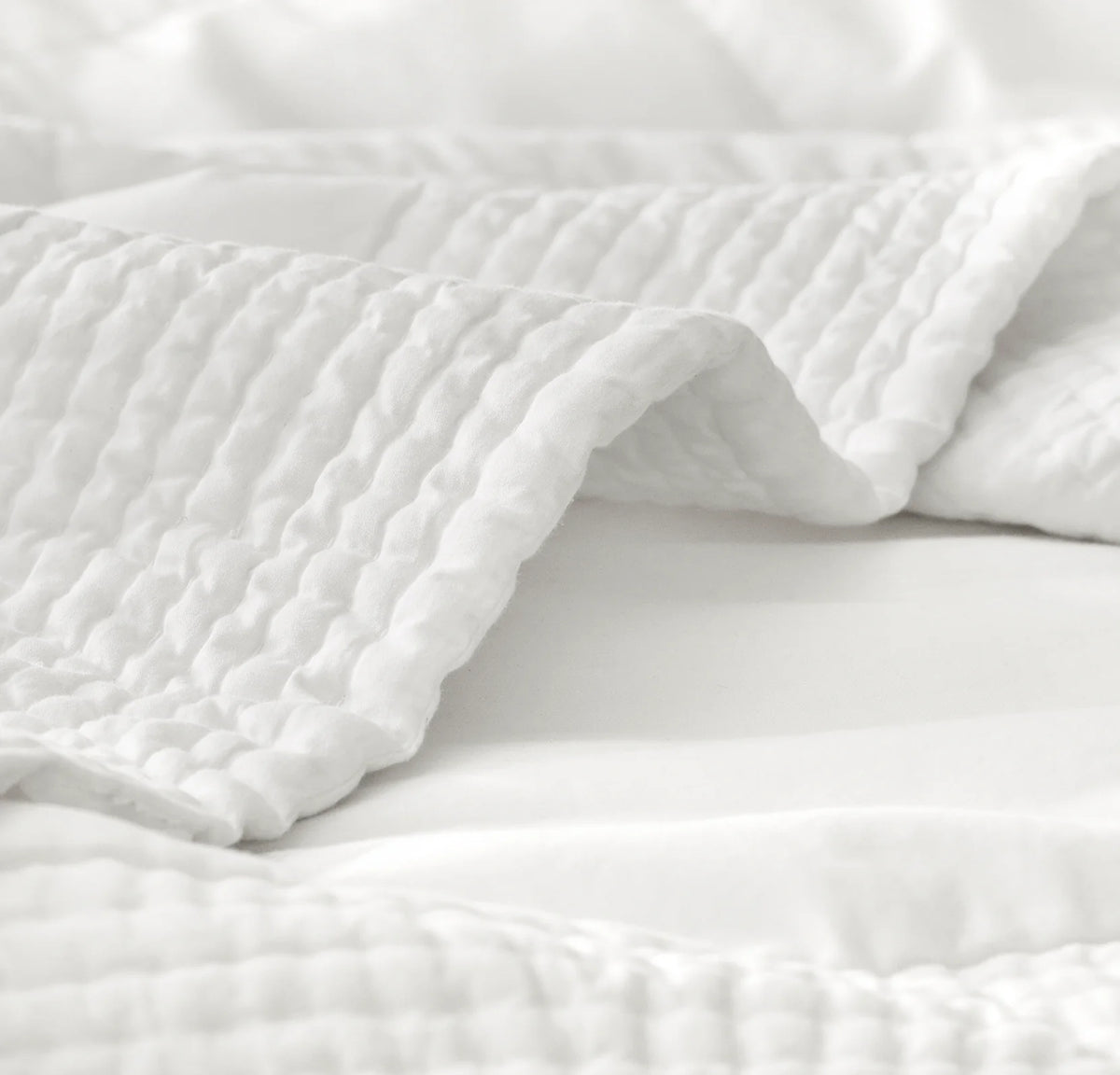 Signature Handstitched Quilt - White