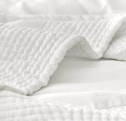 Signature Handstitched Quilt - White