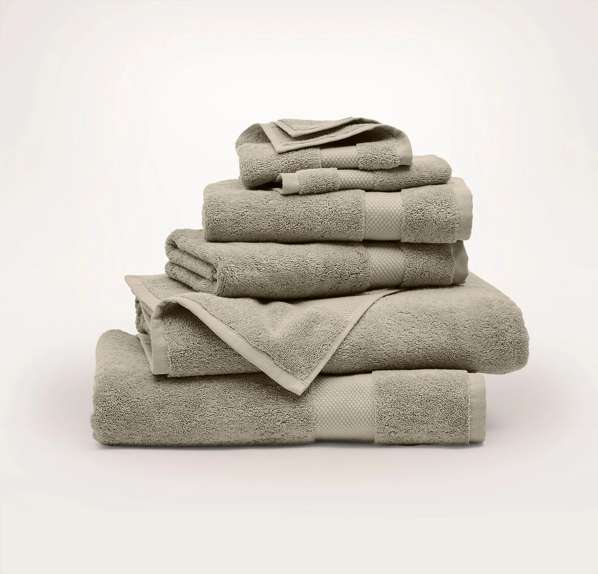 Plush Bath Towel Set