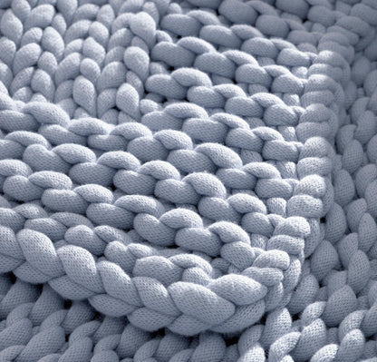 SuperLoop Throw Blanket - Hydrangea